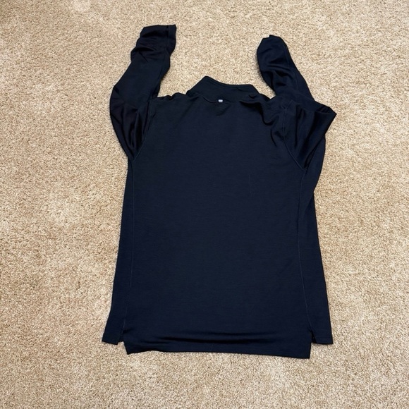 Nike Clothes - Picture 9 of 13